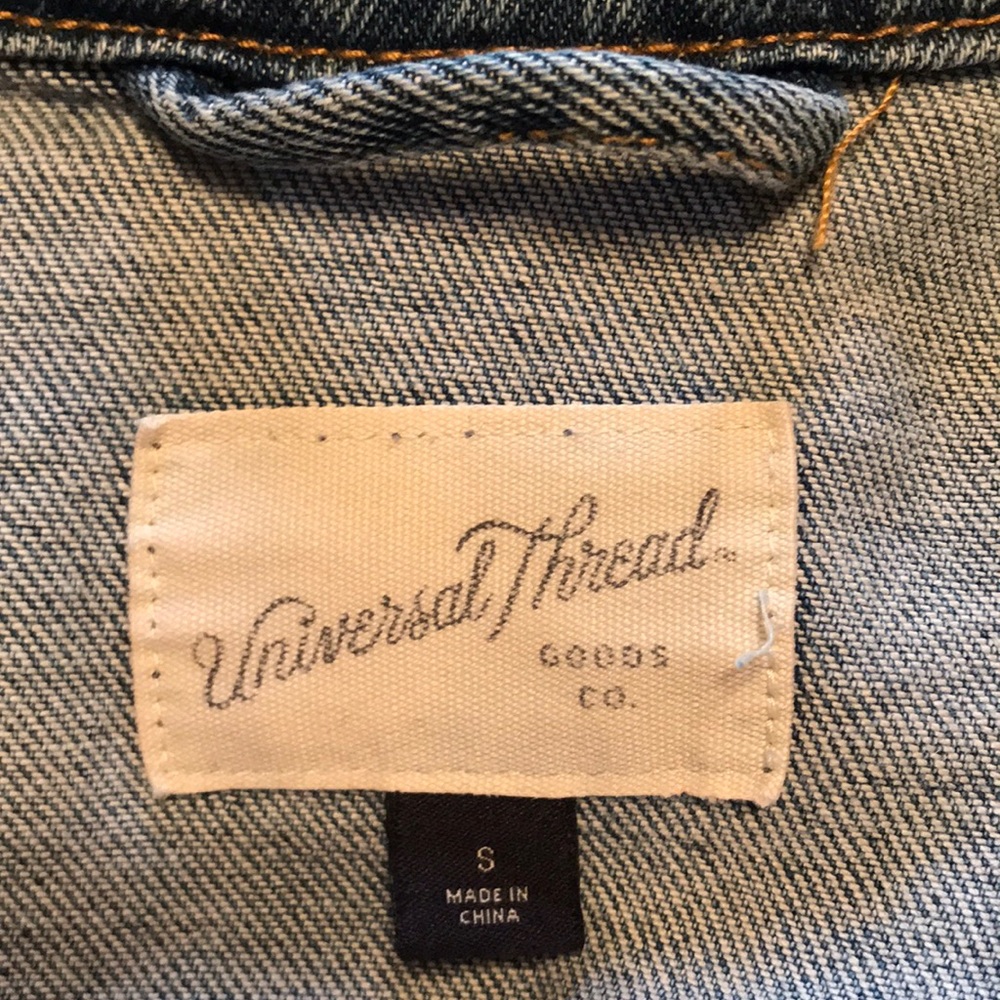 Oversized Jean Jacket - Picture 6 of 7
